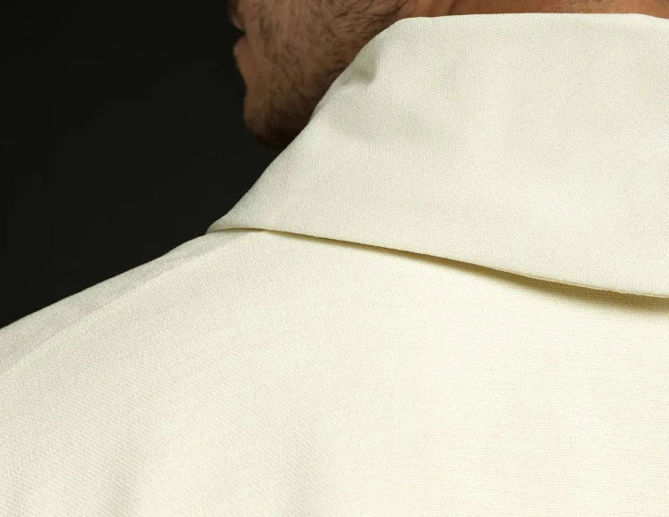 Ecru Chasuble with embroidered crosses – Variant III — close-up detail