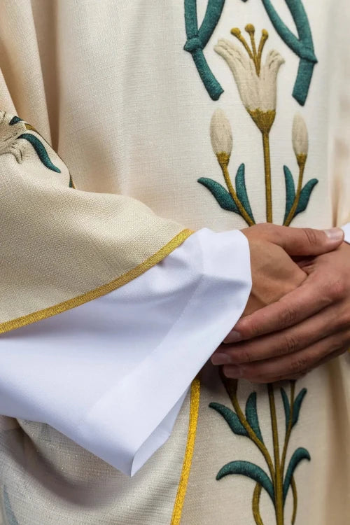 Ecru Chasuble with printed lilies and Marian motif — decoration detail