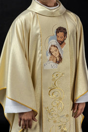 Goldene Brokatkasel mit der Heiligen Familie
