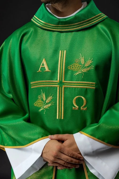 Green Chasuble with Alpha, Omega, wheat and cross embroidery — decoration detail