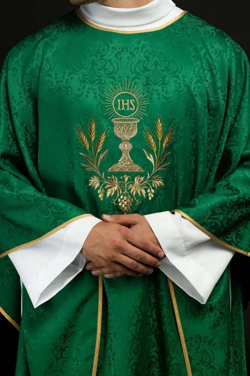 Green Chasuble with chalice and host embroidery on jacquard fabric — front view