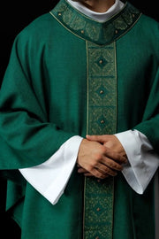 Green Chasuble with embroidered band with cross motif – Variant III — front view