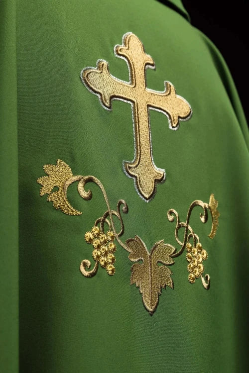 Green Chasuble with embroidered cross and wide collar — decoration detail