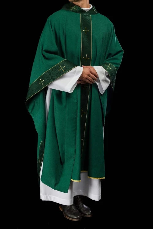 Green Chasuble with embroidered cross band and decorated collar — fabric detail