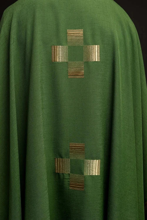 Green Chasuble with embroidered crosses — collar detail