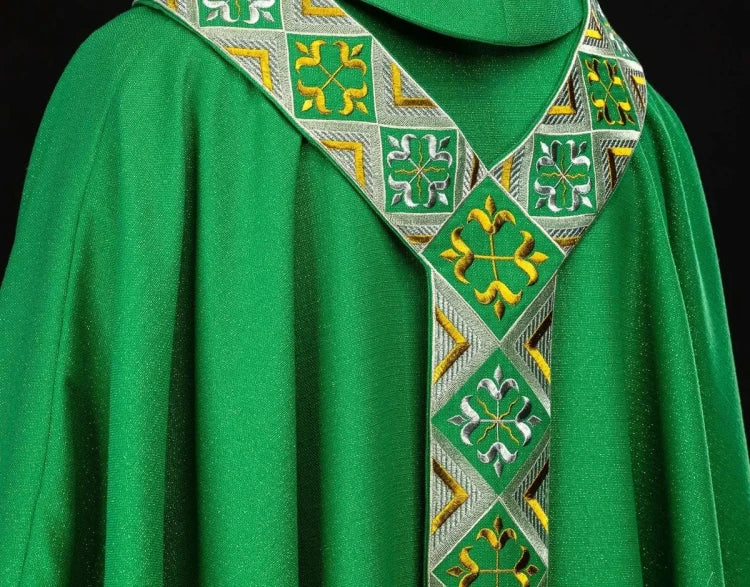 Green Chasuble with embroidered decorative band — collar detail