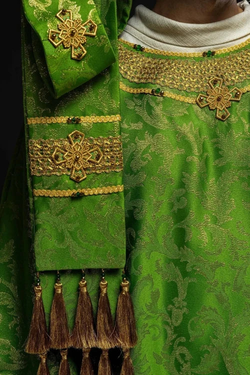 Green Chasuble with hand-finished natural-stone decoration – Variant III — additional view