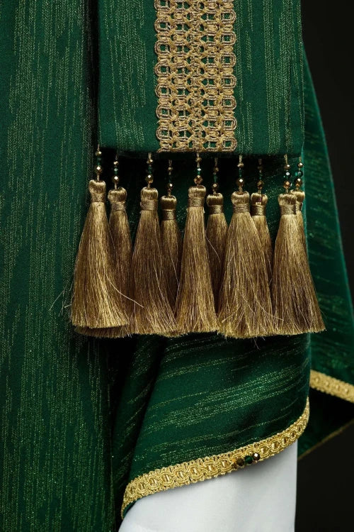 Green Chasuble with handcrafted natural-stone decoration — collar detail