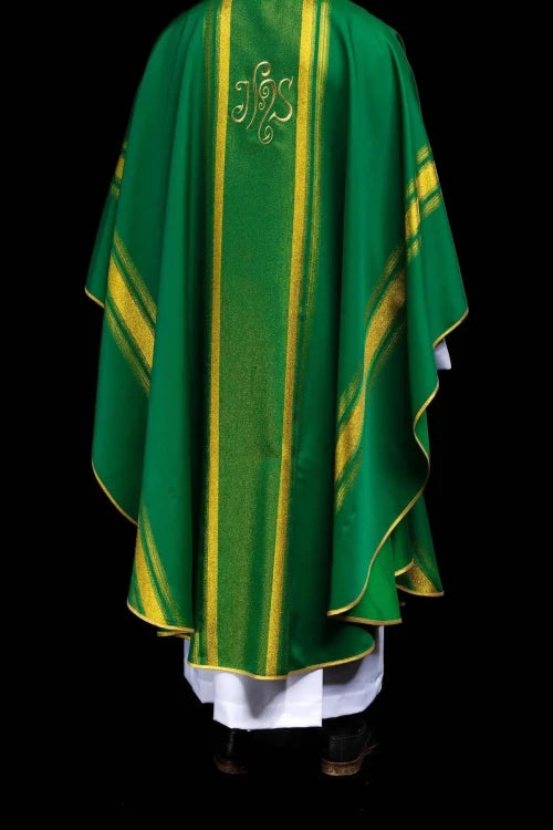 Green Chasuble with IHS embroidery with gold-coloured accents — fabric detail