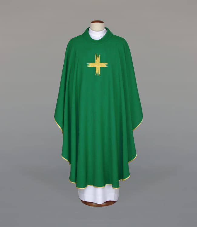 Green Chasuble with liturgical embroidery – Variant IV — front view
