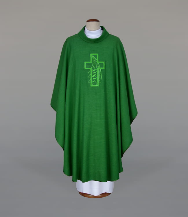Green Chasuble with modern liturgical embroidery – Variant VII — front view