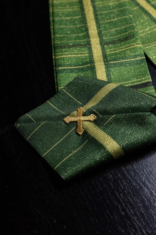 Green Chasuble with printed cross motif — gallery view 12