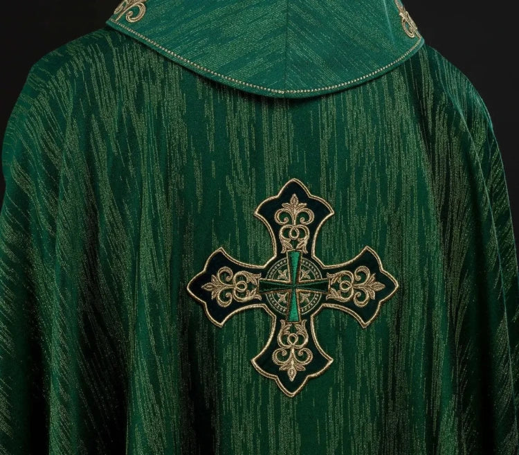 Green Chasuble with rich cross embroidery and decorated collar — collar detail