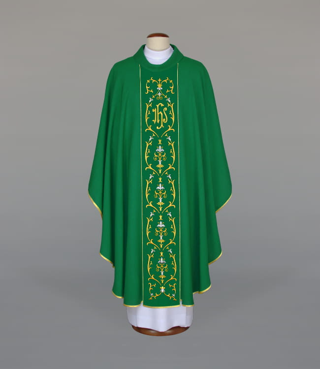 Green Chasuble with rich liturgical embroidery – Variant II — front view