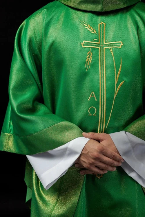 Green Chasuble with wheat ears and cross embroidery — close-up detail