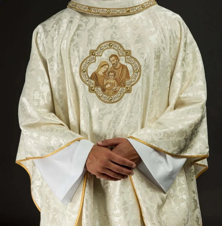 Ecru Chasuble with embroidered Holy Family image for Christmas – Variant II — collar detail
