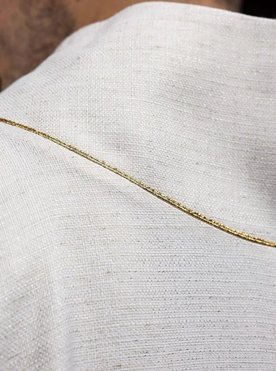 Ecru Chasuble with embroidered image of the Divine Mercy – Variant II — close-up detail