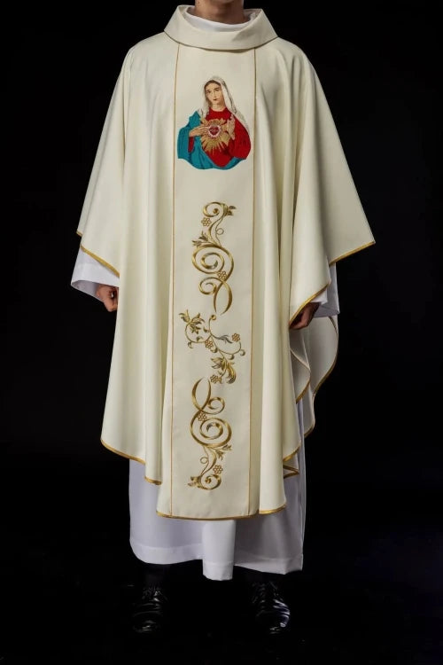 Ecru Chasuble with image of the Immaculate Heart of Mary — front view
