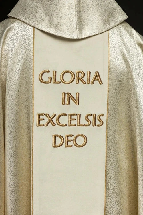 Ecru Chasuble with Holy Family image on gold fabric — collar detail