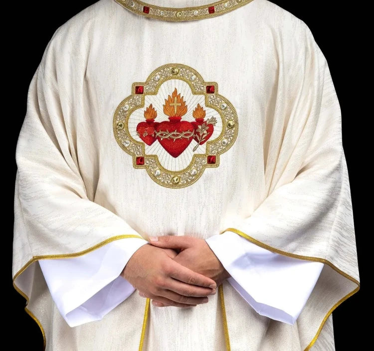 Ecru Chasuble with embroidered image of the Three Hearts — close-up detail