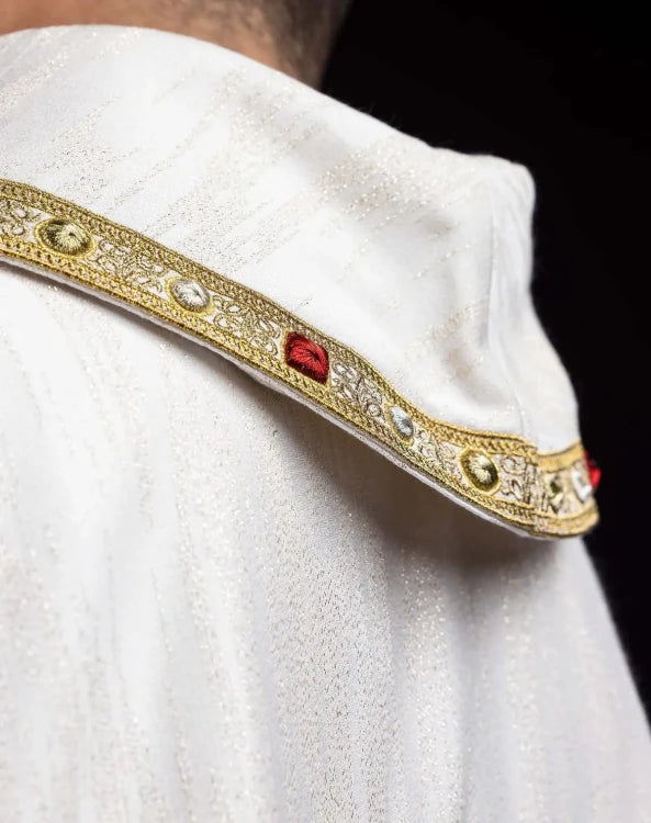 Ecru Chasuble with embroidered image of the Three Hearts — side view