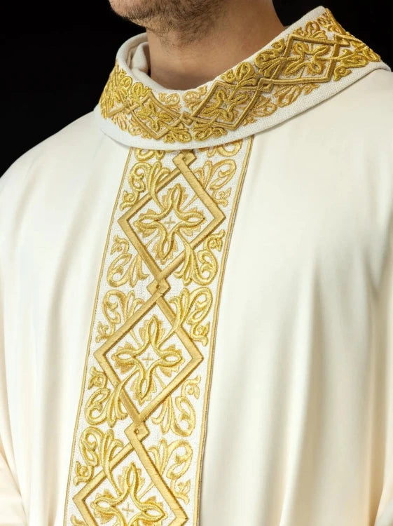 Ecru Chasuble with rich floral embroidery with crosses — decoration detail