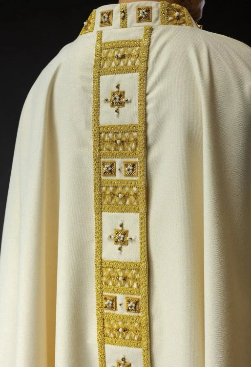 Ecru Chasuble with hand-applied natural-stone decoration – Variant III — vestment detail