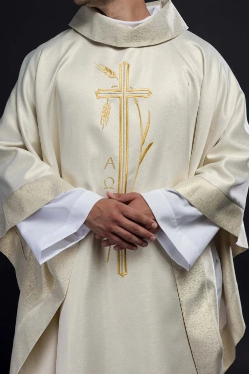 Ecru Chasuble with wheat and cross embroidery — front view