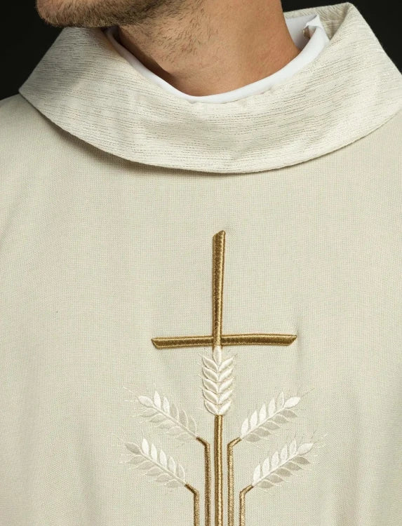 Ecru Chasuble with wheat, fish and cross embroidery — close-up detail
