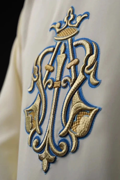 Ecru Chasuble with Marian embroidery and wide collar — full view