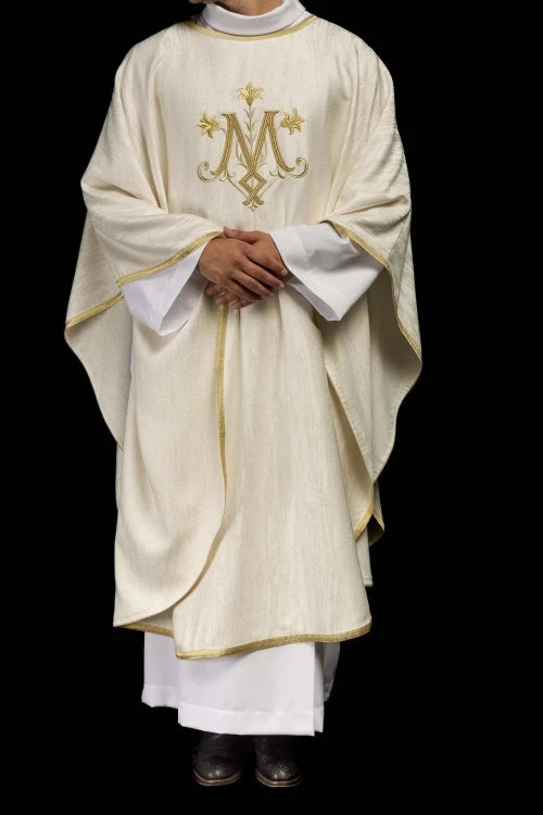 Ecru Chasuble with Marian embroidery – Variant II — fabric detail