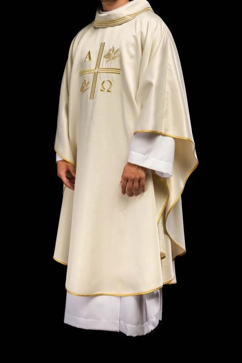 Ecru Chasuble with Alpha, Omega, wheat and cross embroidery — fabric detail