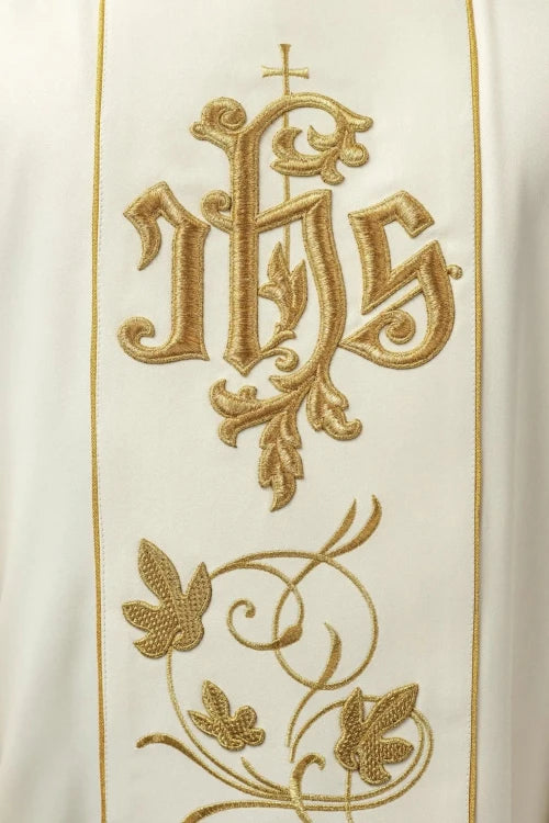 Ecru Chasuble with embroidered band with IHS and floral motif — decoration detail