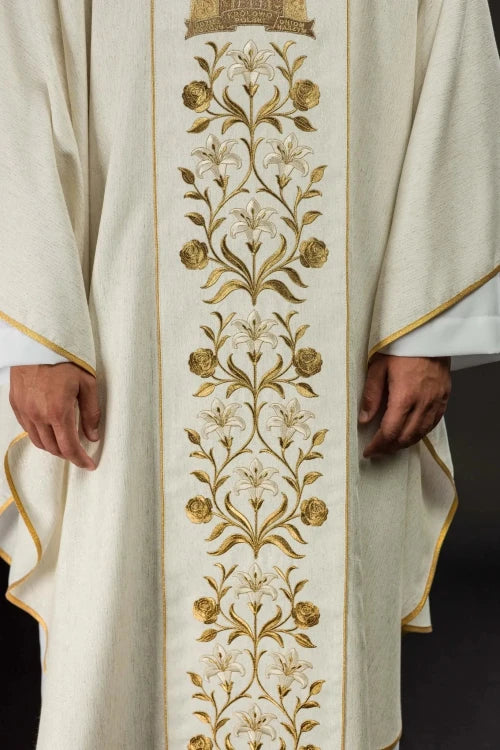 Ecru Chasuble with image of Our Lady of Licheń — close-up detail