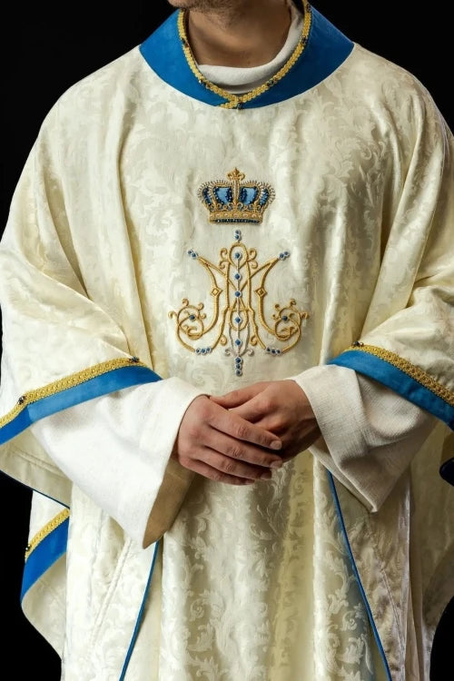 Ecru Chasuble with hand-applied Marian decoration with natural stones – Variant II — front view