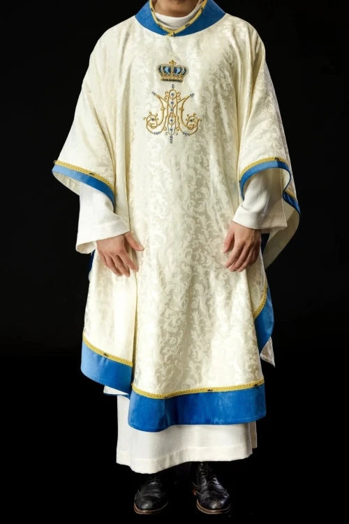 Ecru Chasuble with hand-applied Marian decoration with natural stones – Variant II — full view