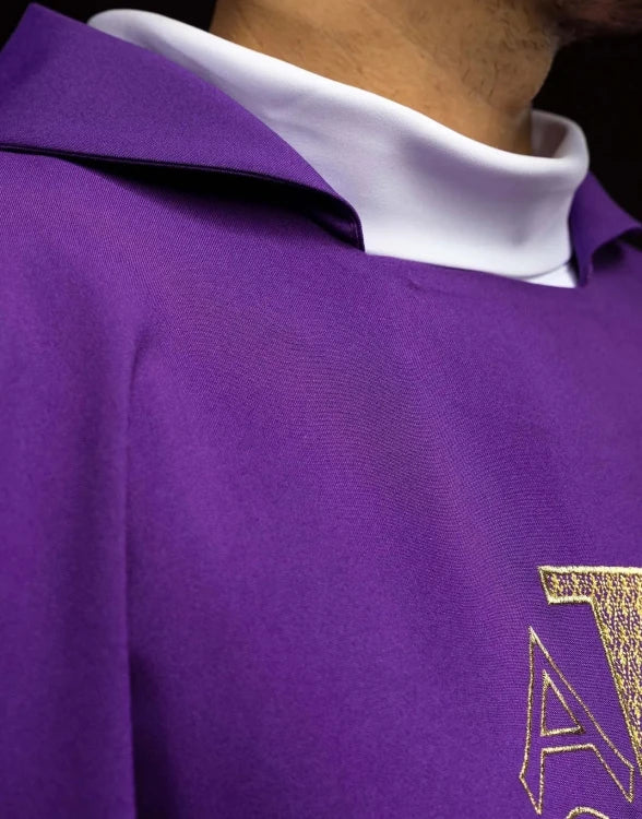 Purple Chasuble with Alpha and Omega embroidery and wide collar - gallery view 5
