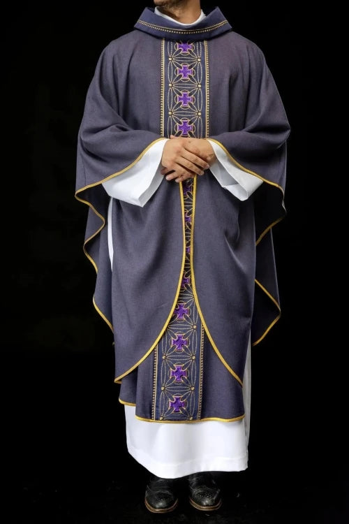Purple Chasuble with embroidered band with cross motif - Variant II - gallery view 10