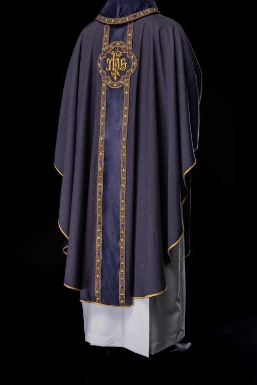 Purple Chasuble with embroidered band with IHS monogram - Variant IV - gallery view 7