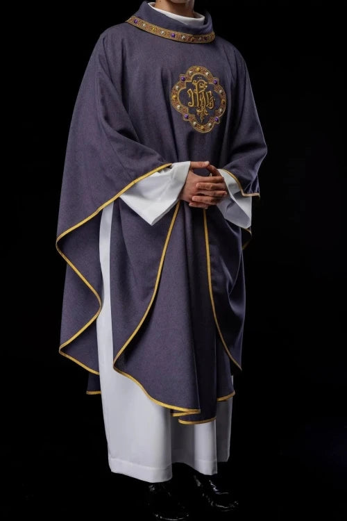 Purple Chasuble with embroidered band with IHS monogram - Variant V - gallery view 7