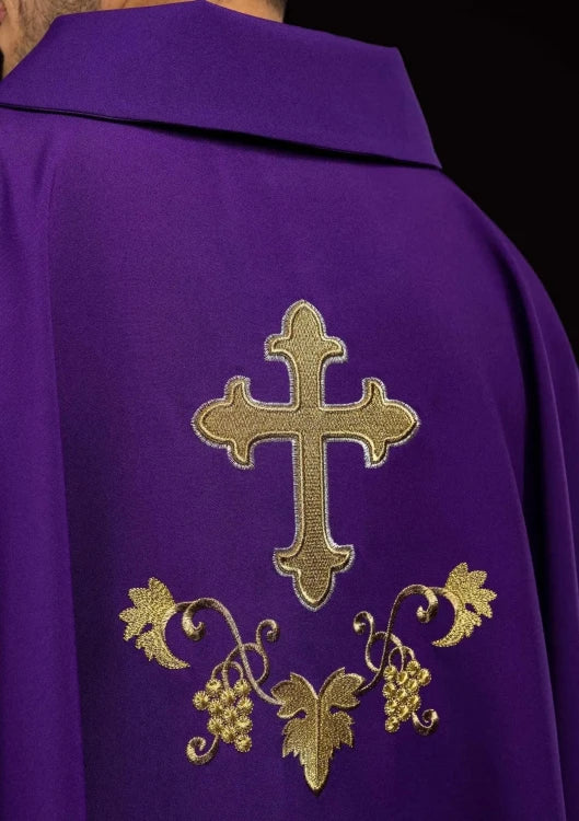 Purple Chasuble with embroidered cross and wide collar - gallery view 6