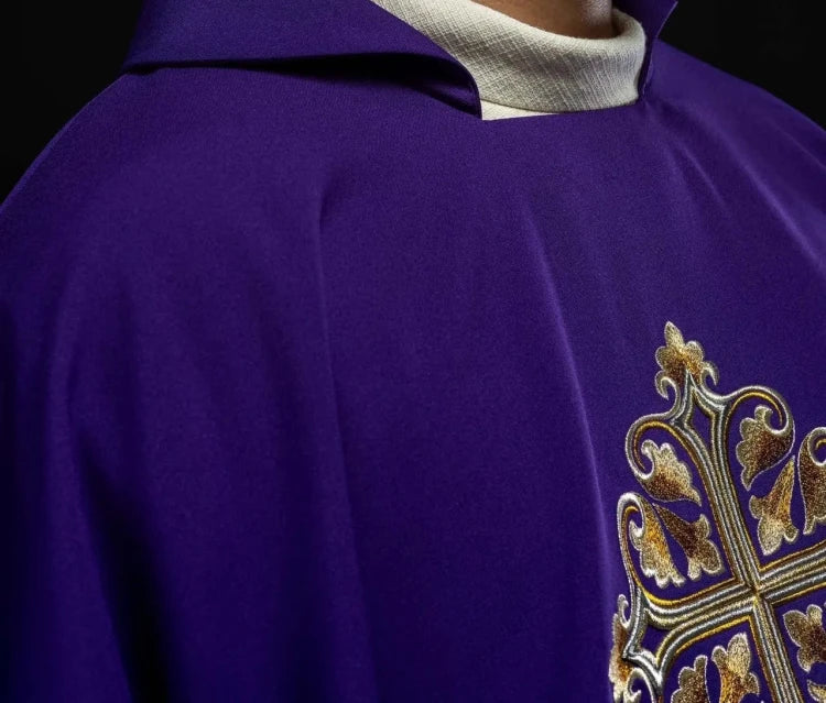 Purple Chasuble with embroidered cross and wide collar - Variant II - gallery view 4