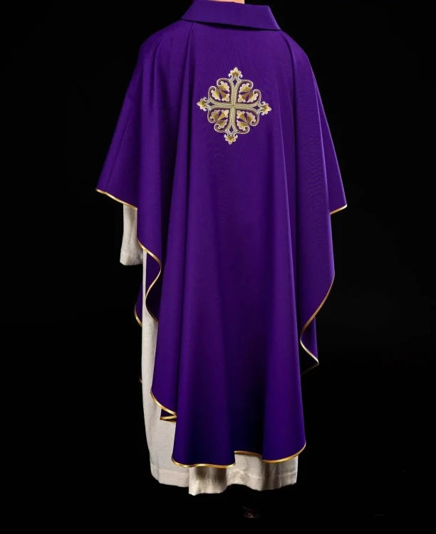 Purple Chasuble with embroidered cross and wide collar - Variant II - gallery view 7