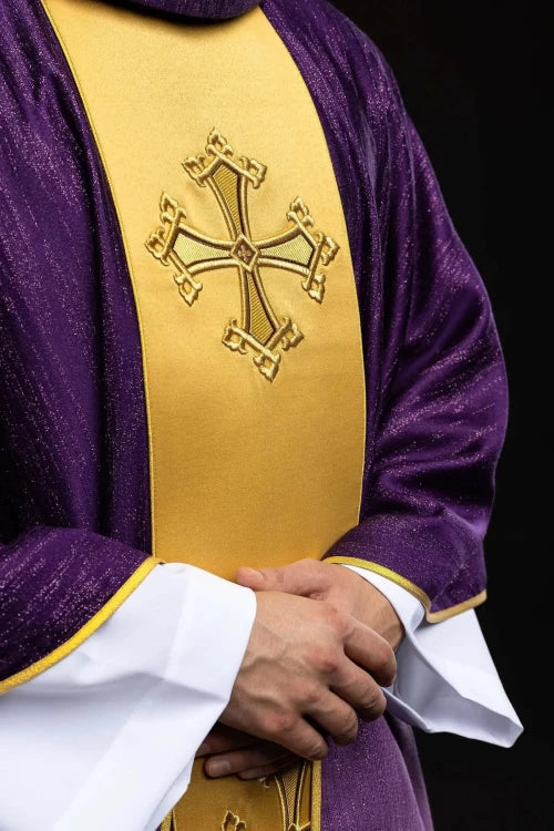 Purple Chasuble with embroidered cross on decorative fabric - gallery view 4