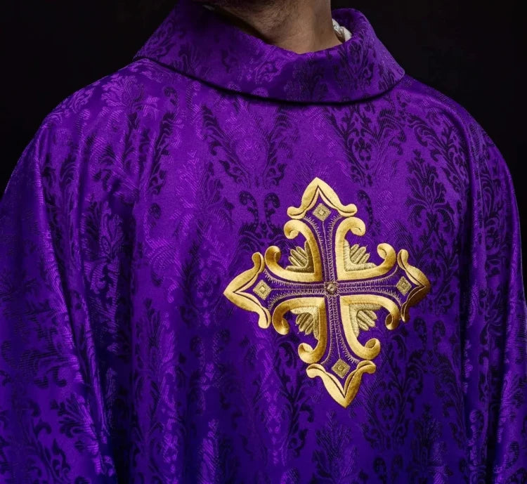 Purple Chasuble with embroidered cross on patterned fabric - gallery view 1