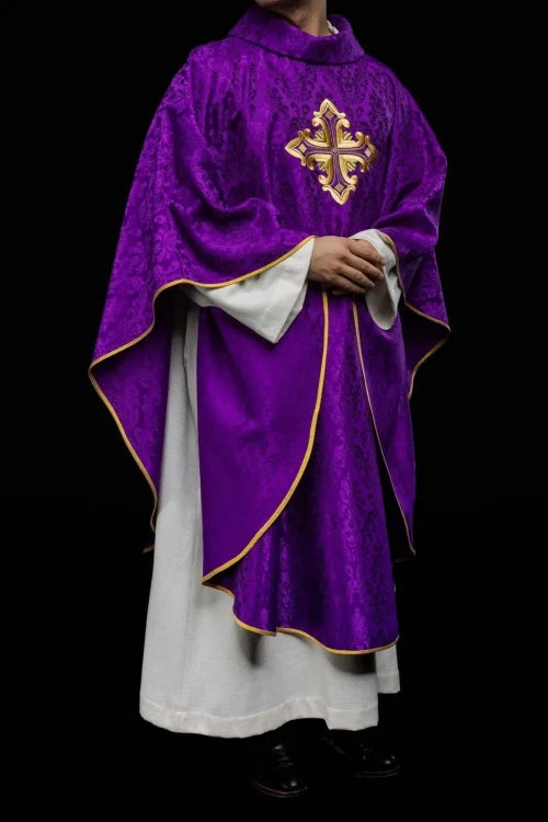 Purple Chasuble with embroidered cross on patterned fabric - gallery view 8