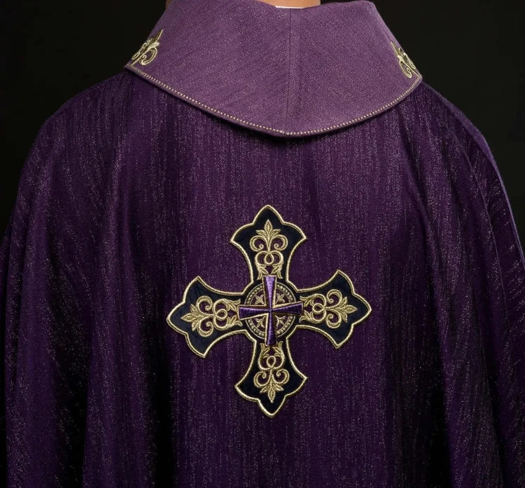Purple Chasuble with embroidered cross - Variant V - gallery view 10
