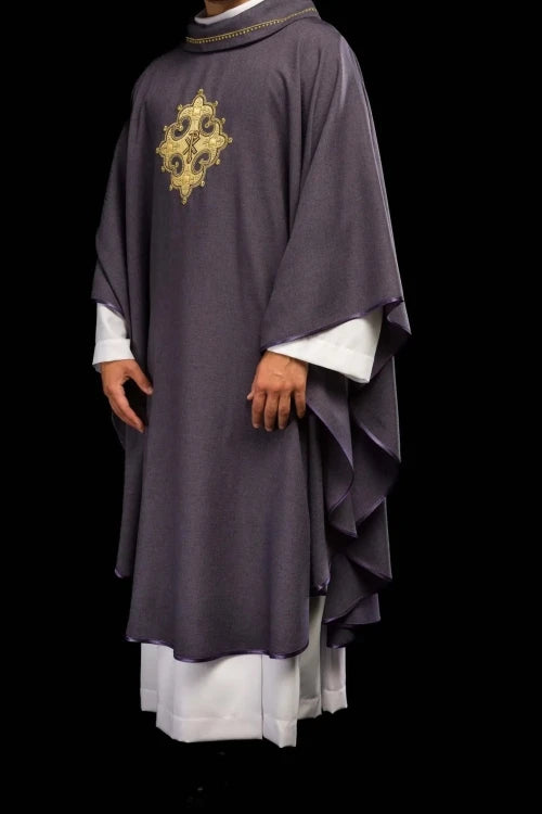 Purple Chasuble with embroidered cross - Variant VII - gallery view 2