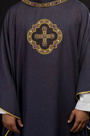 Purple Chasuble with embroidered cross - Variant VIII - gallery view 1