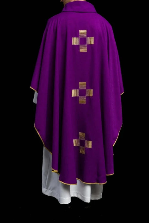 Purple Chasuble with embroidered crosses - gallery view 7
